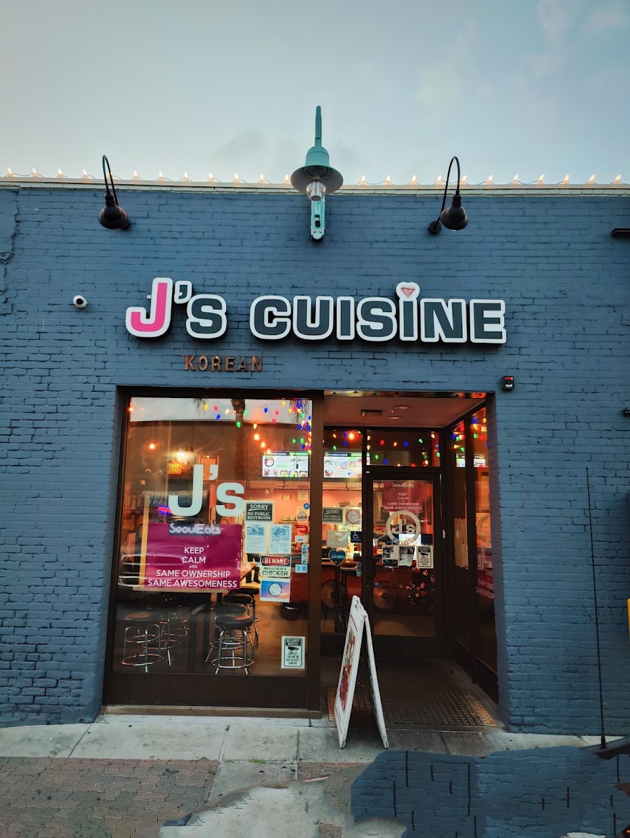 J’S Korean Cuisine